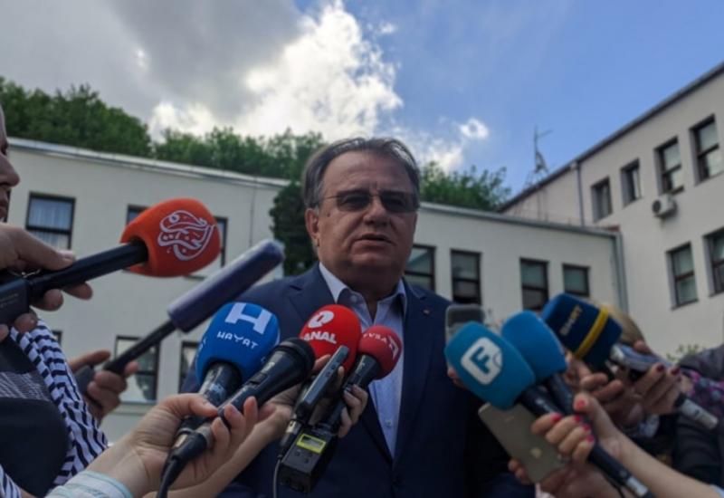 Izjave za medije nakon sastanka  - Probosanske stranke formiraju politički blok u RS-u? 